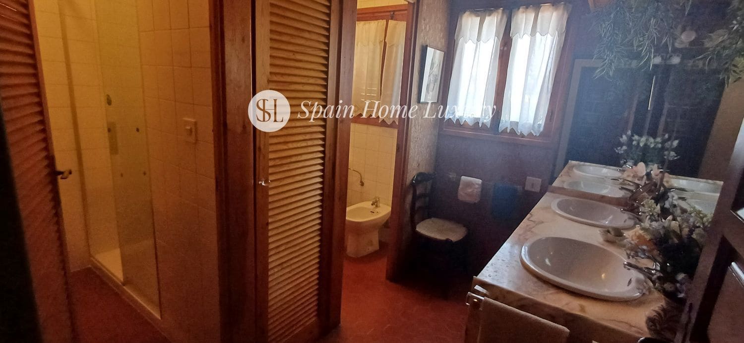 Chalet de 6 habitaciones en San Juan de Alicante / Sant Joan d'Alacant en venta con piscina garaje - 850.000 € (Ref: 9080740)