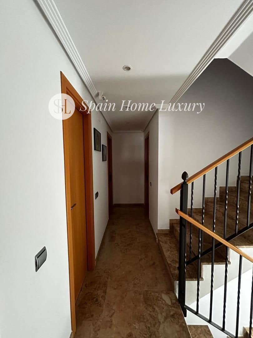 Villa til salg i Benidorm - € 750.000 (Ref: 9100476)