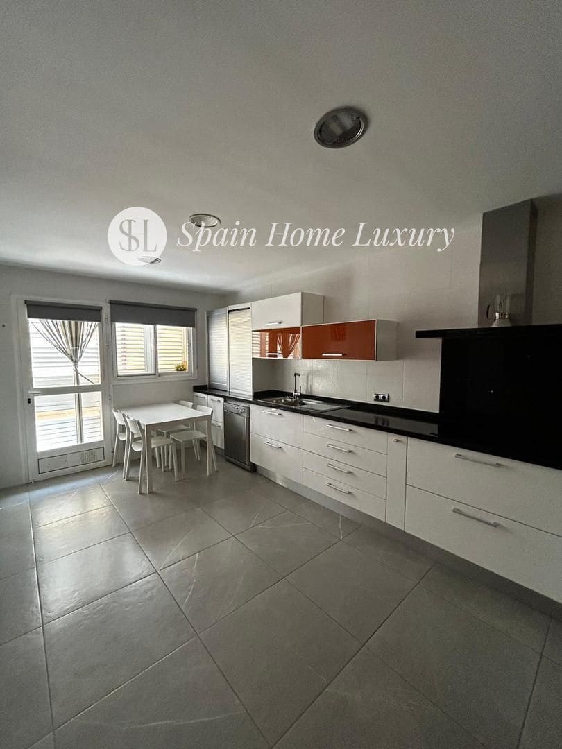 Villa til salg i Benidorm - € 750.000 (Ref: 9100476)