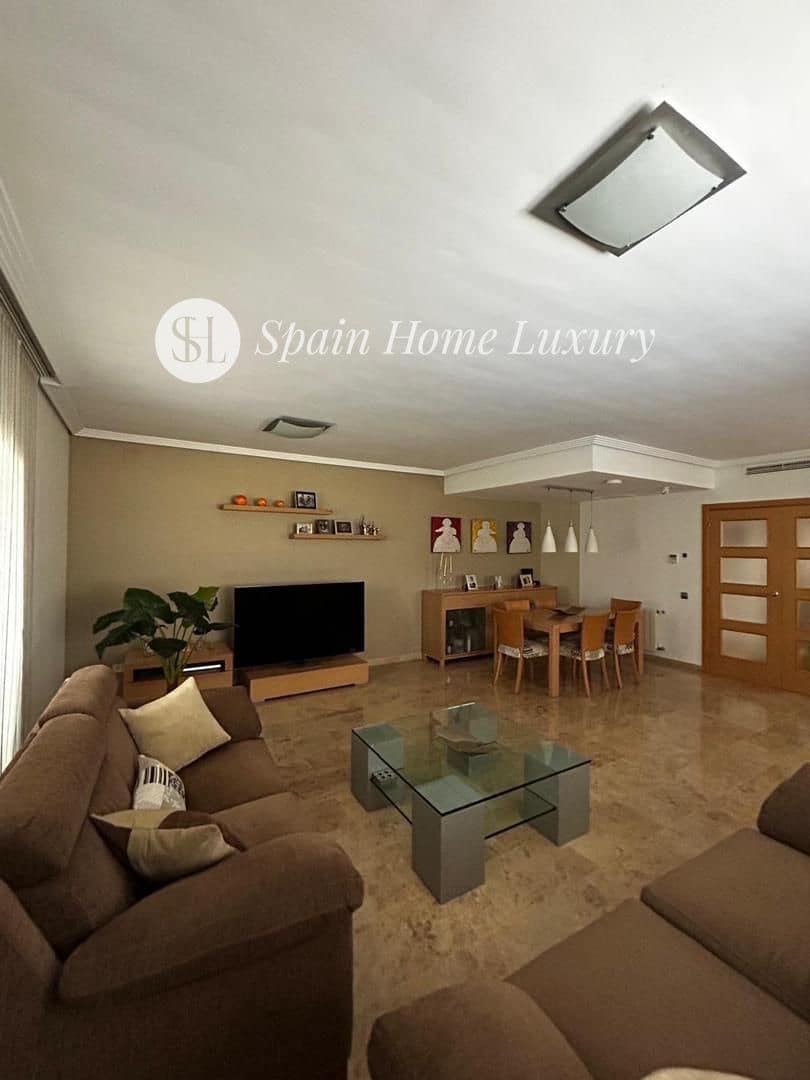 Villa til salg i Benidorm - € 750.000 (Ref: 9100476)