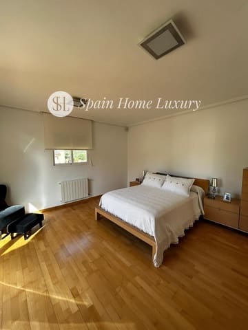 Villa til salgs i Sierra Helada, Benidorm - € 750 000 (Ref: 9100476)