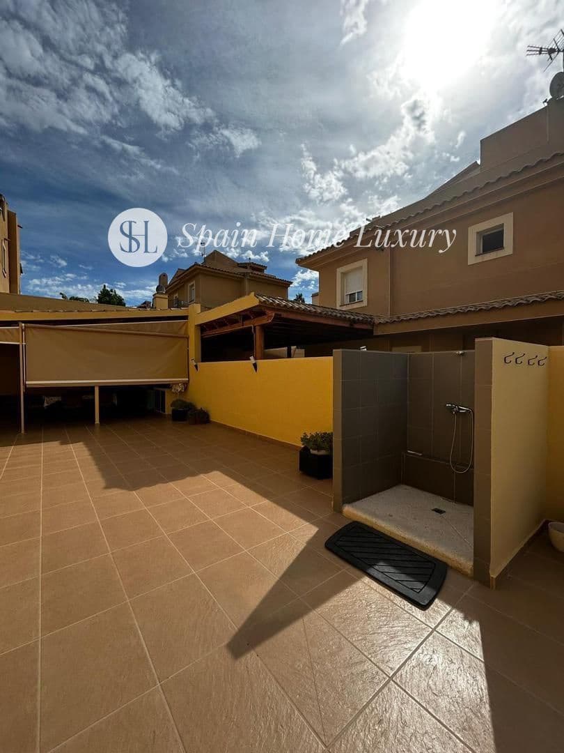 Villa til salg i Benidorm - € 750.000 (Ref: 9100476)