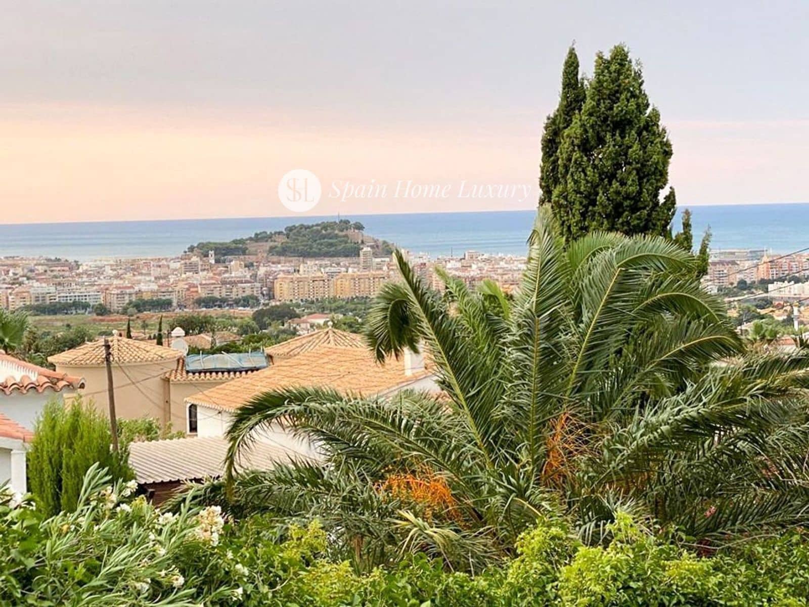 4 soverom Villa til salgs i Denia med svømmebasseng garasje - € 779 000 (Ref: 9105928)