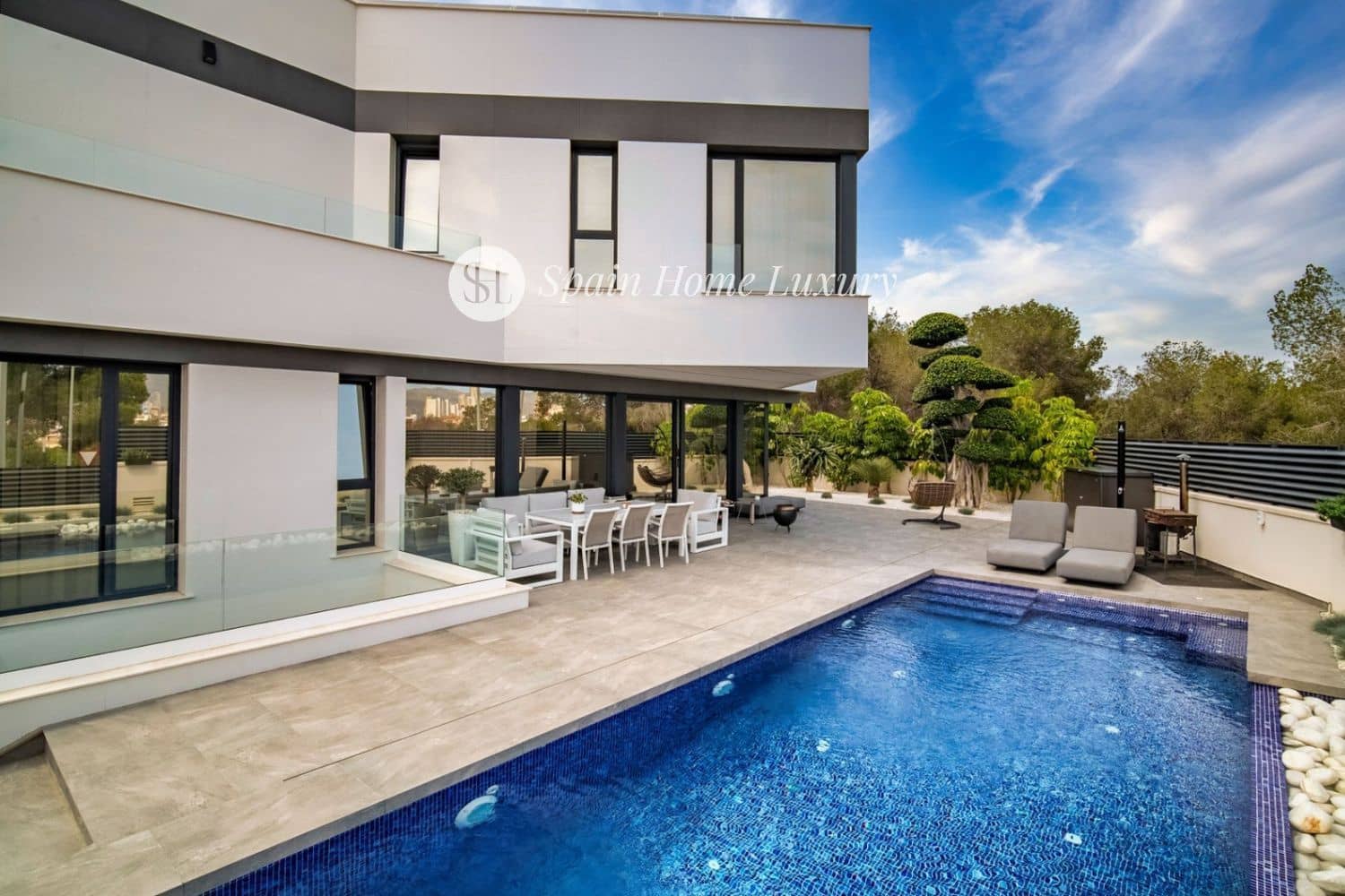 4 soveværelse Villa til salg i Benidorm med swimmingpool garage - € 2.500.000 (Ref: 9107196)