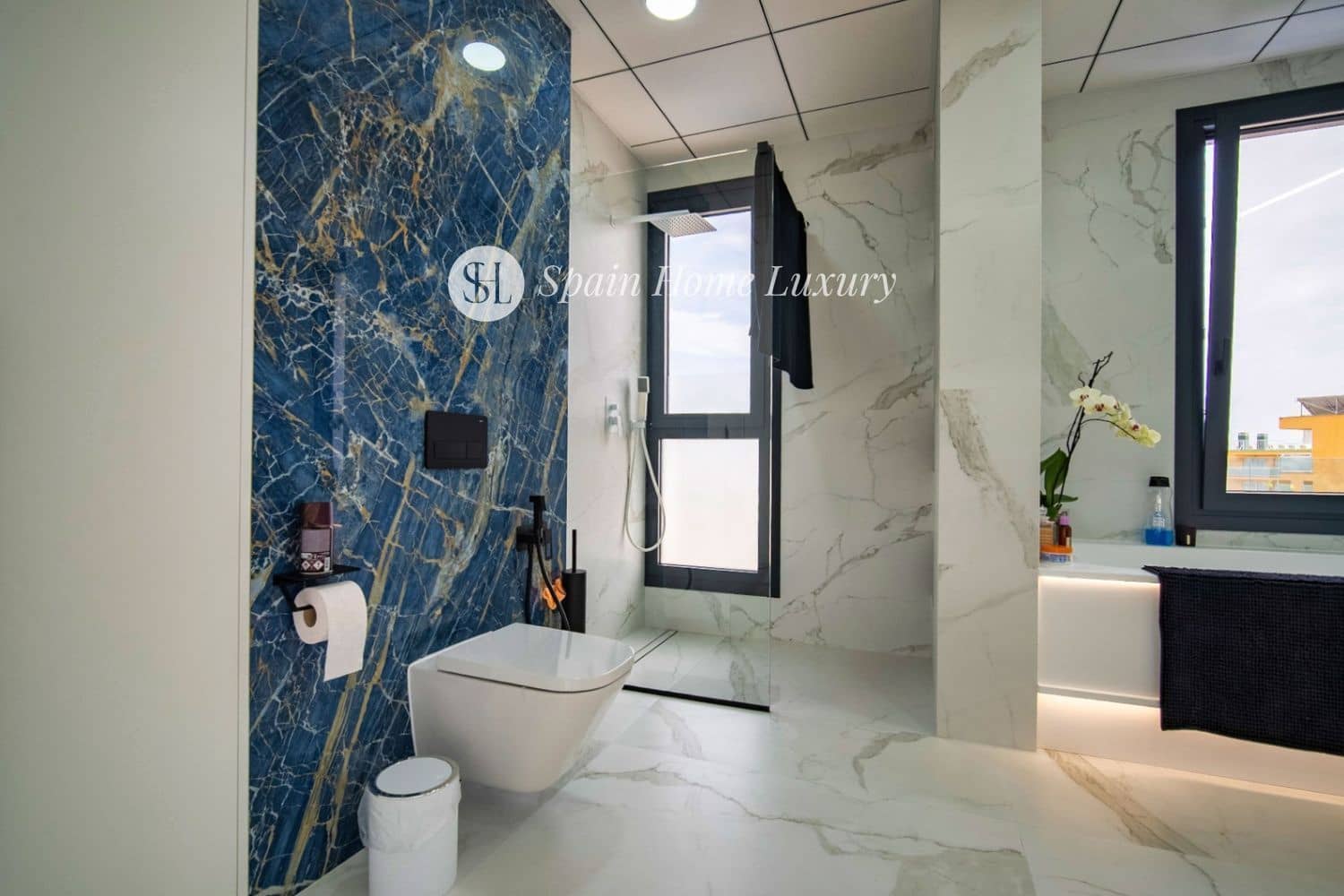 4 soveværelse Villa til salg i Benidorm med swimmingpool garage - € 2.500.000 (Ref: 9107196)