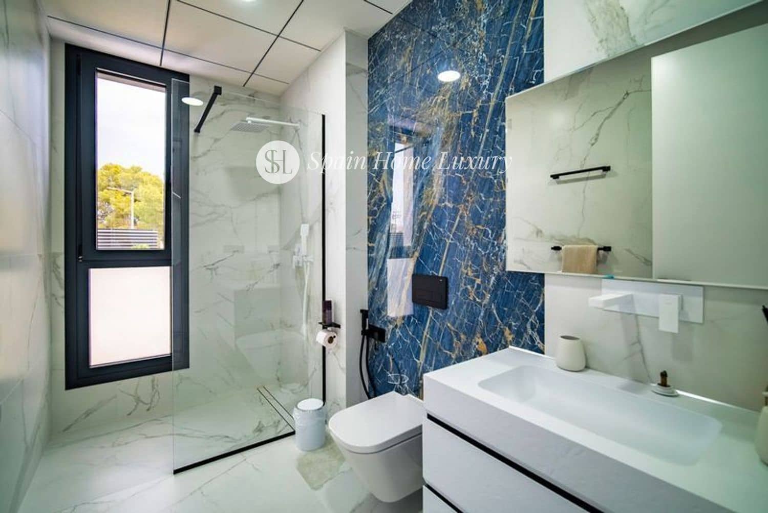 4 soveværelse Villa til salg i Benidorm med swimmingpool garage - € 2.500.000 (Ref: 9107196)