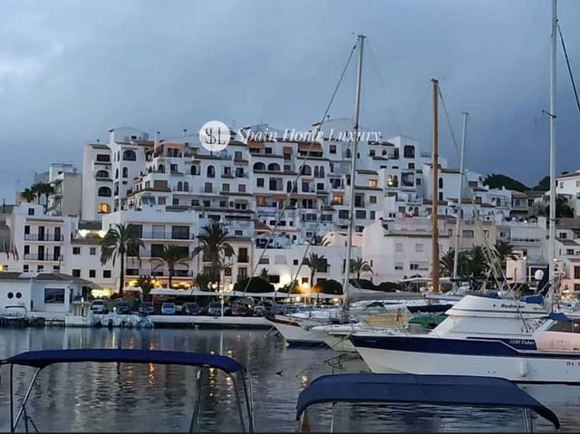 2 makuuhuone Huvila vuokrattavana paikassa Pinar del Advocat - Cometa, Teulada-Moraira mukana uima-altaan 
autotalli - 1 750 € (Ref: 9113618)