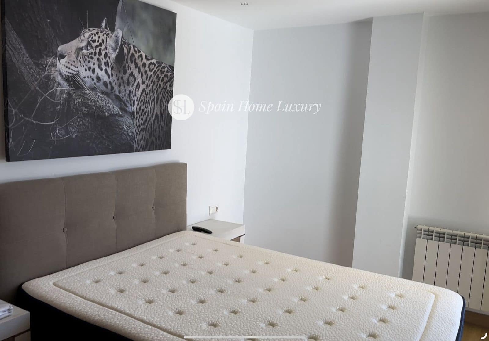 3 bedroom Flat for sale in Alicante / Alacant city with garage - € 398,000 (Ref: 9126254)