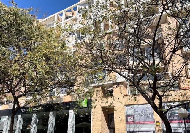 3 quarto Apartamento para venda em Alicante cidade com garagem - 398 000 € (Ref: 9126254)