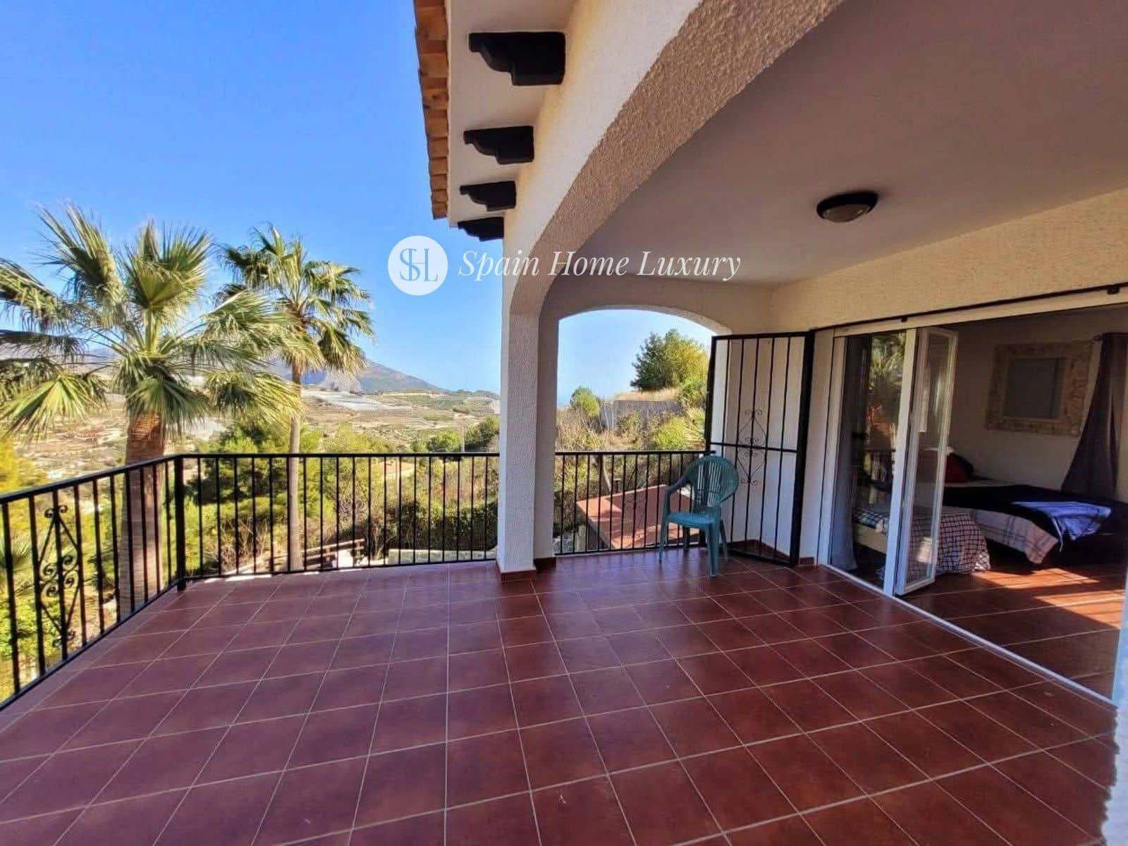 6 soveværelse Villa til salg i Callosa d'En Sarria med swimmingpool garage - € 820.000 (Ref: 9164353)