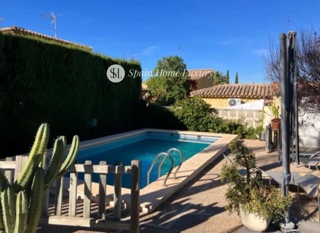 6 soverom Villa til salgs i L'Eliana med svømmebasseng garasje - € 530 000 (Ref: 9189016)