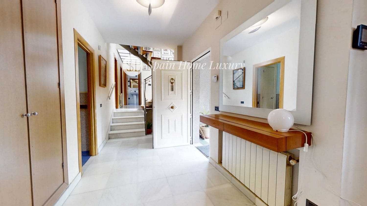 6 soveværelse Villa til salg i L'Eliana med swimmingpool garage - € 530.000 (Ref: 9189016)