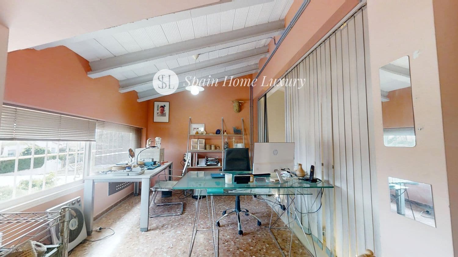 6 soveværelse Villa til salg i L'Eliana med swimmingpool garage - € 530.000 (Ref: 9189016)