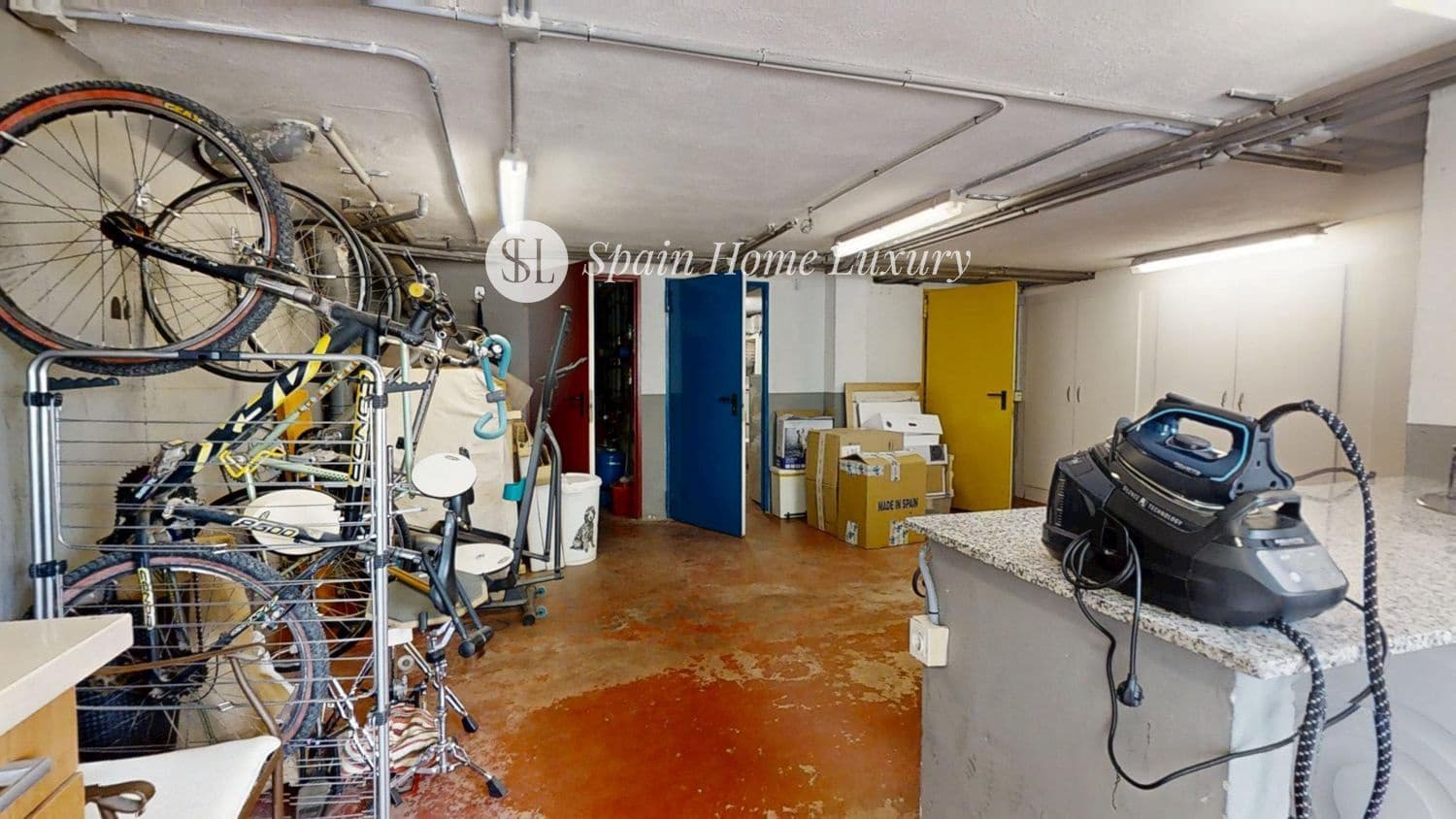 6 soveværelse Villa til salg i L'Eliana med swimmingpool garage - € 530.000 (Ref: 9189016)