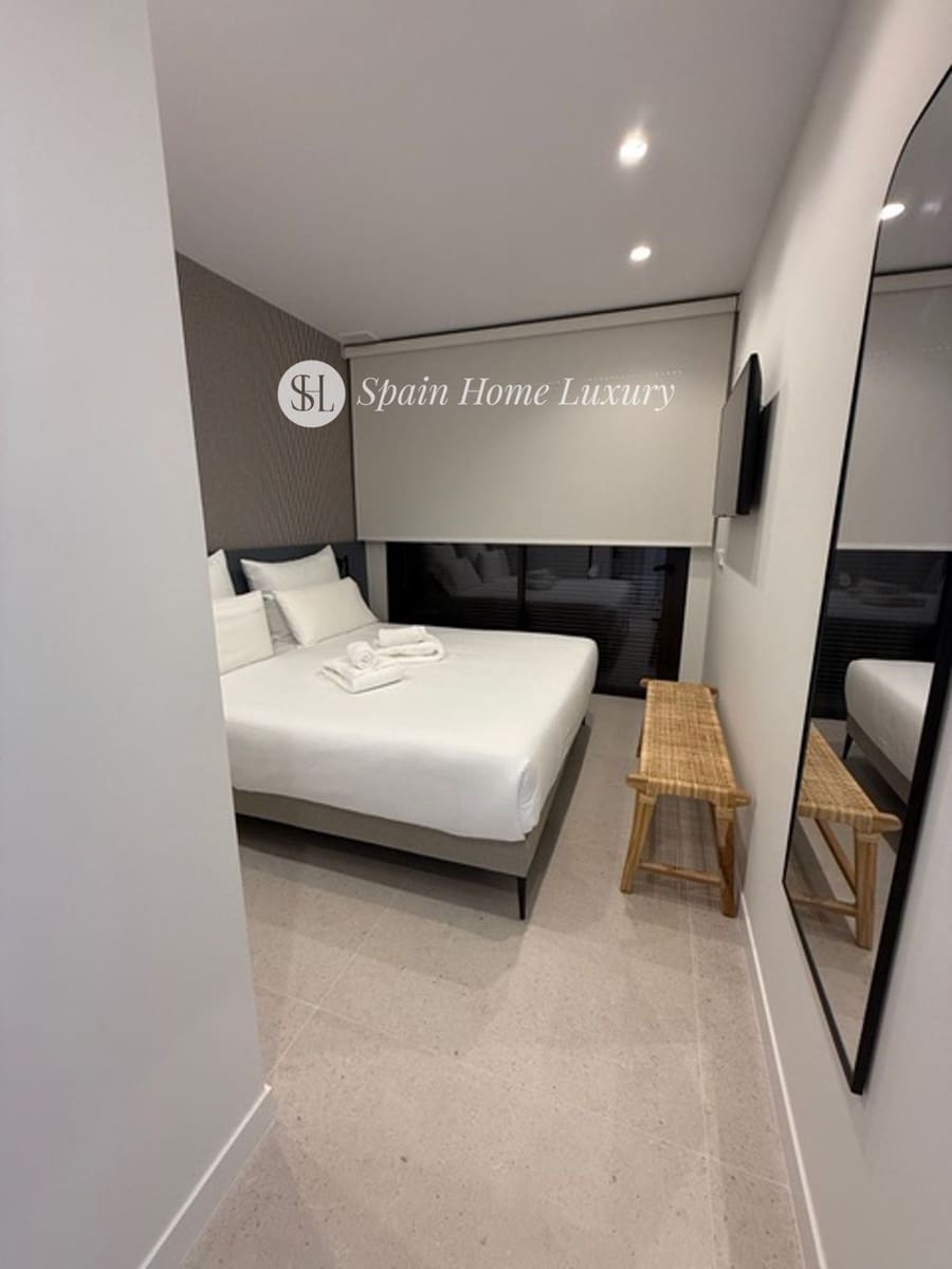 2 makuuhuone Asunto myytävänä paikassa La Villajoyosa / Vila Joiosa mukana uima-altaan 
autotalli - 285 000 € (Ref: 9209306)