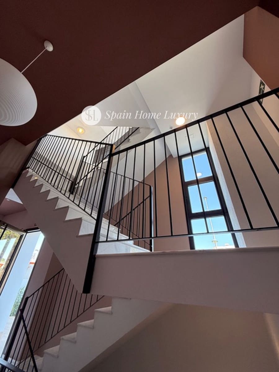 2 makuuhuone Asunto myytävänä paikassa La Villajoyosa / Vila Joiosa mukana uima-altaan 
autotalli - 285 000 € (Ref: 9209306)