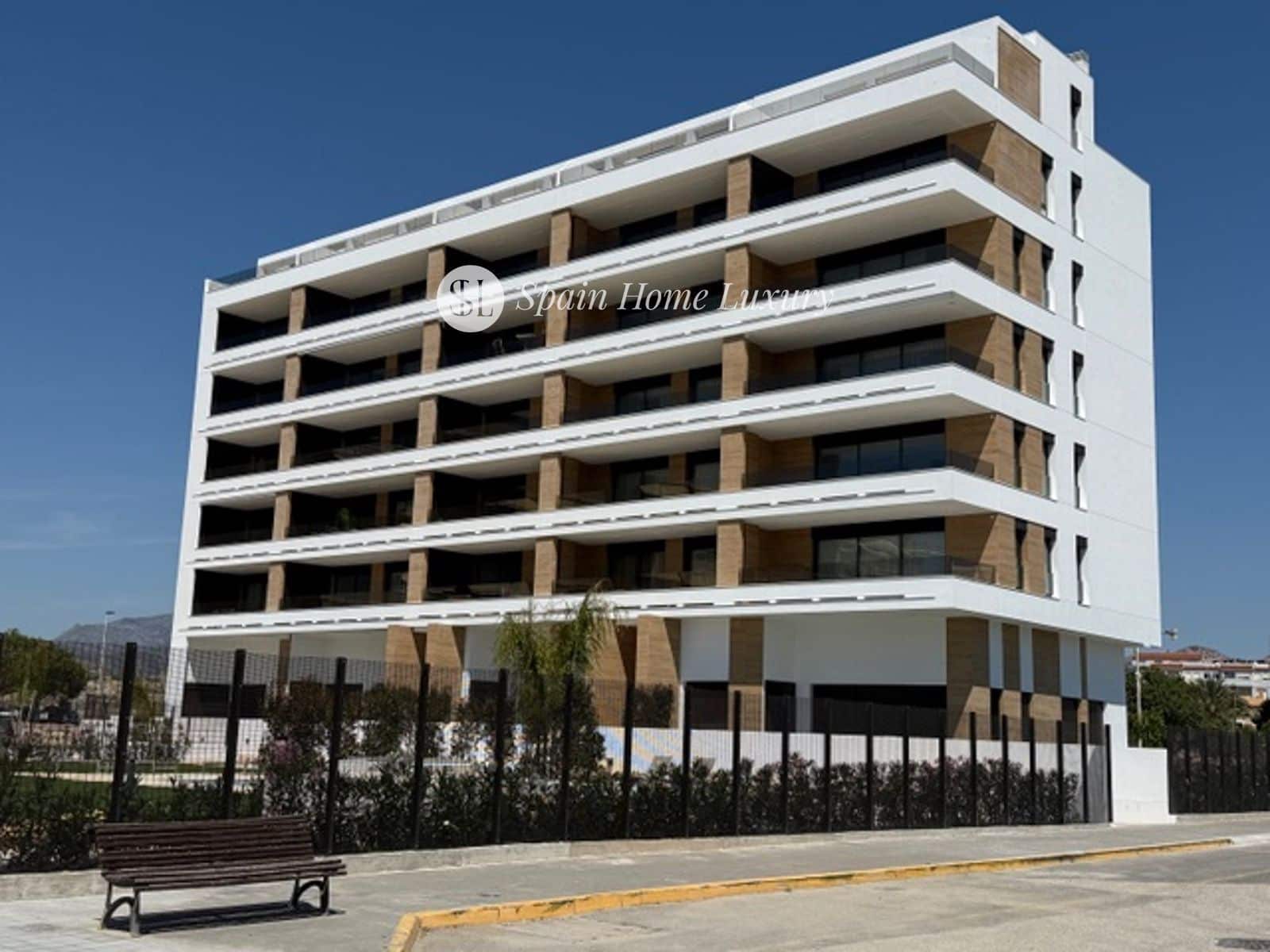 2 makuuhuone Asunto myytävänä paikassa La Villajoyosa / Vila Joiosa mukana uima-altaan 
autotalli - 285 000 € (Ref: 9209306)