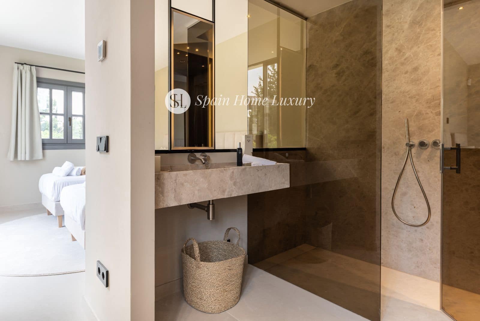 6 soverom Villa til salgs i Marbella med svømmebasseng garasje - € 3 800 000 (Ref: 9216504)