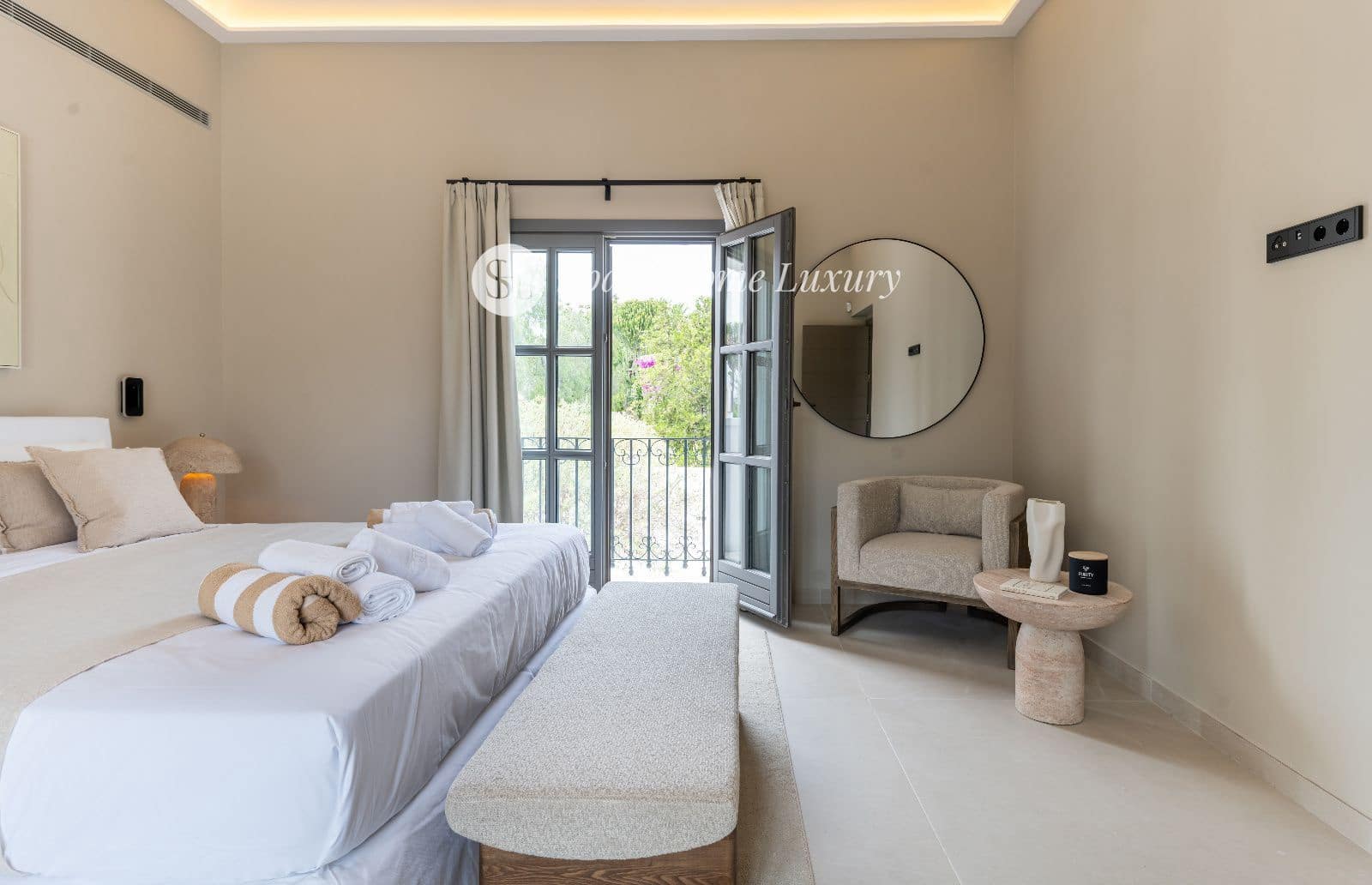 6 soverom Villa til salgs i Marbella med svømmebasseng garasje - € 3 800 000 (Ref: 9216504)