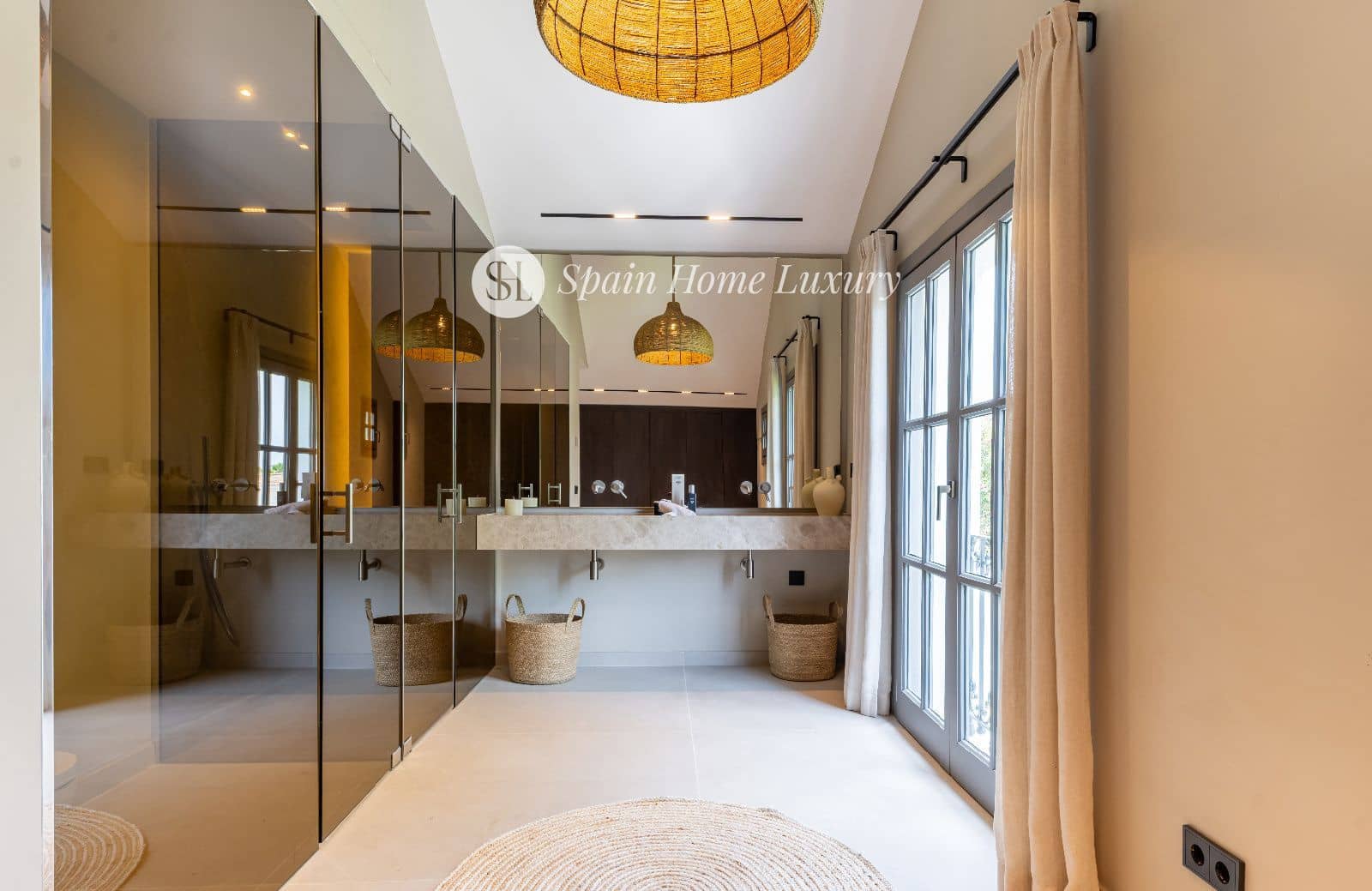 6 soverom Villa til salgs i Marbella med svømmebasseng garasje - € 3 800 000 (Ref: 9216504)