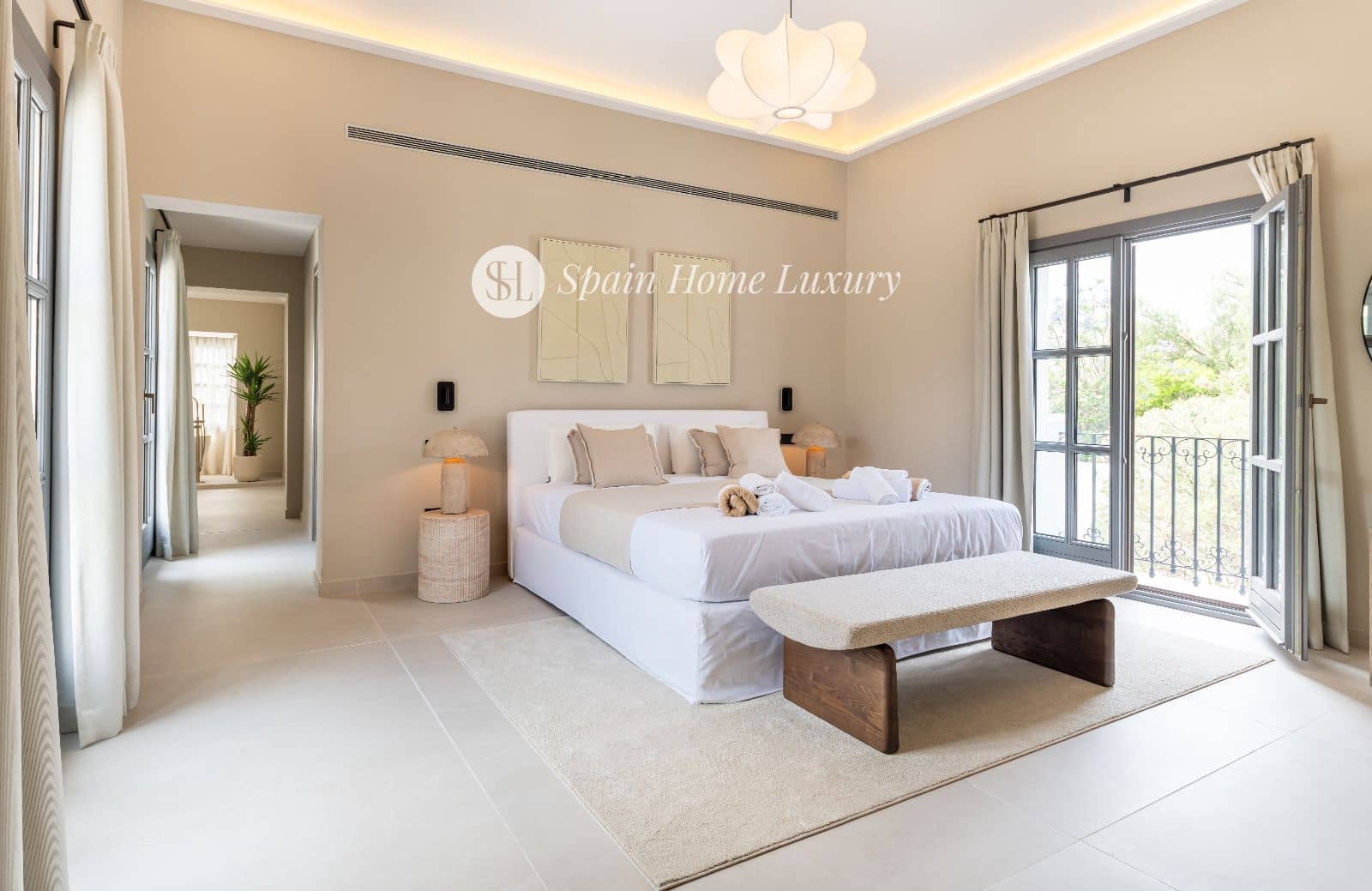 6 soverom Villa til salgs i Marbella med svømmebasseng garasje - € 3 800 000 (Ref: 9216504)