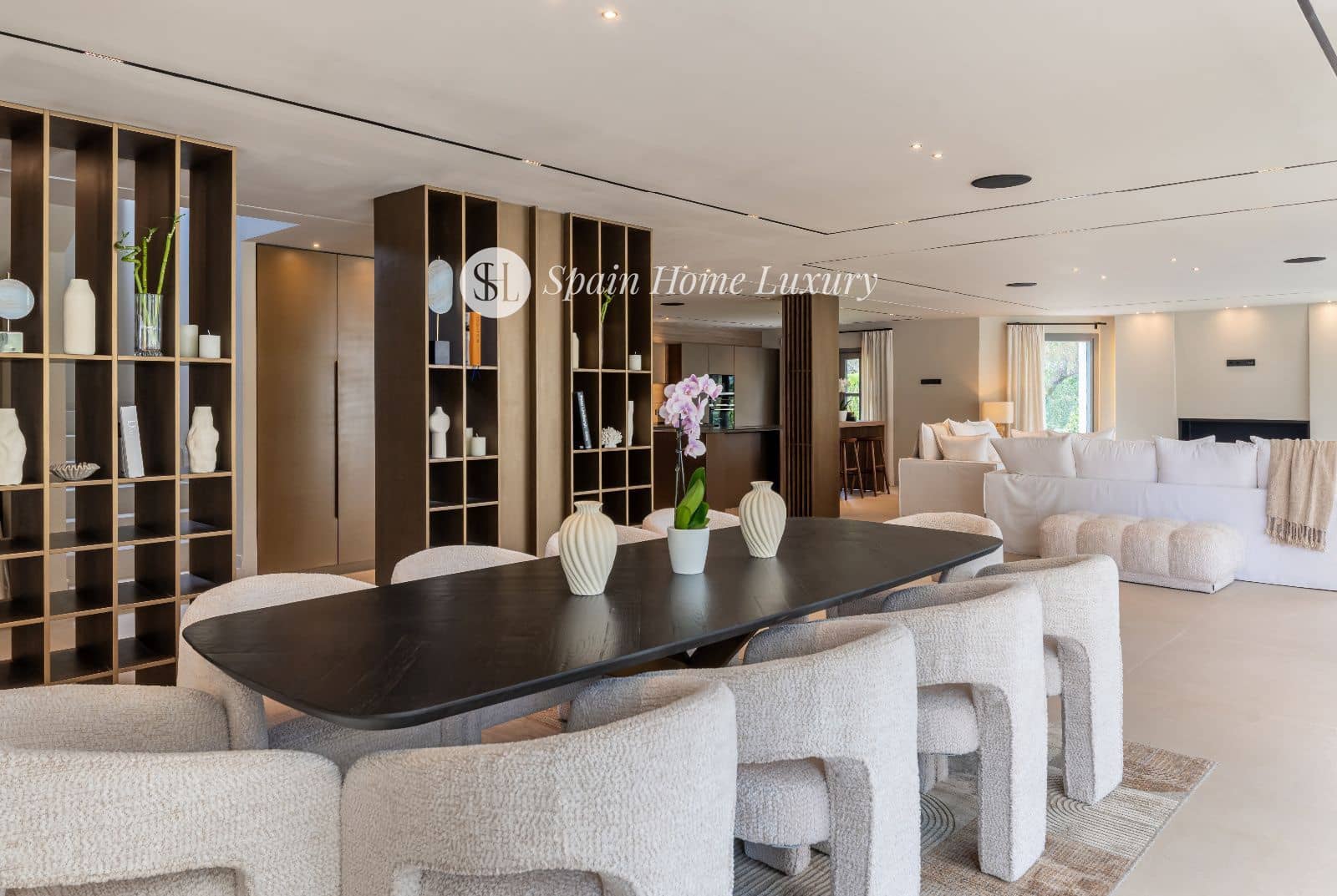 6 soverom Villa til salgs i Marbella med svømmebasseng garasje - € 3 800 000 (Ref: 9216504)