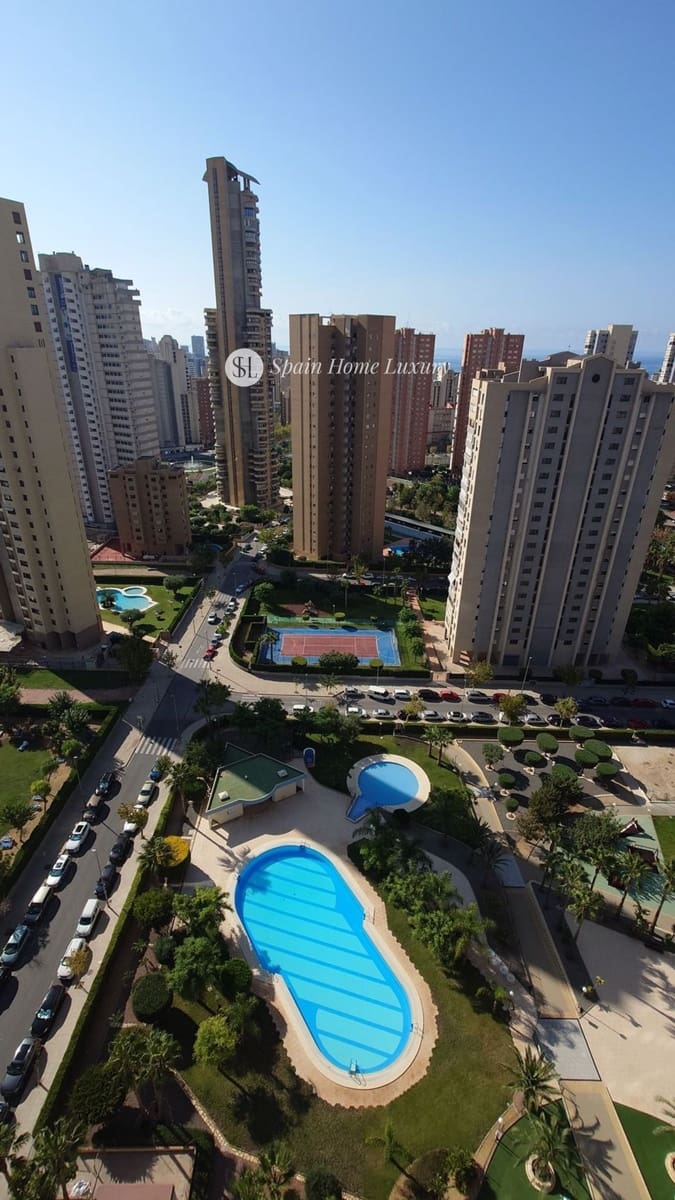 3 slaapkamer Flat te koop in Benidorm met zwembad garage - € 340.000 (Ref: 9219175)