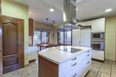 7 chambre Villa/Maison à vendre à Paterna - 1 125 000 € (Ref: 9219294)