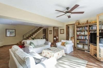 7 chambre Villa/Maison à vendre à Paterna - 1 125 000 € (Ref: 9219294)