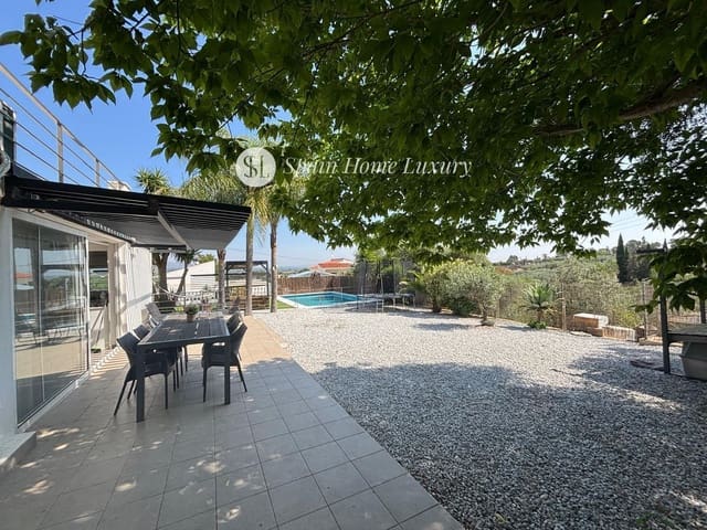 5 chambre Villa/Maison à vendre à Alberic avec piscine garage - 320 000 € (Ref: 9219383)