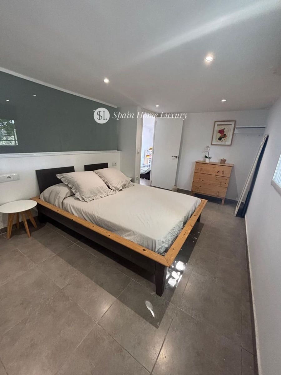 5 chambre Villa/Maison à vendre à Alberic avec piscine garage - 320 000 € (Ref: 9219383)