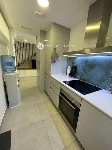 4 bedroom Townhouse for sale in Centro Urbano, La Villajoyosa / Vila Joiosa with pool garage - € 580,000 (Ref: 9221629)