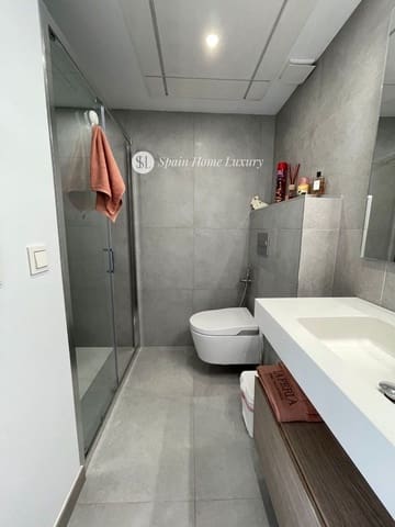 4 bedroom Townhouse for sale in Centro Urbano, La Villajoyosa / Vila Joiosa with pool garage - € 580,000 (Ref: 9221629)