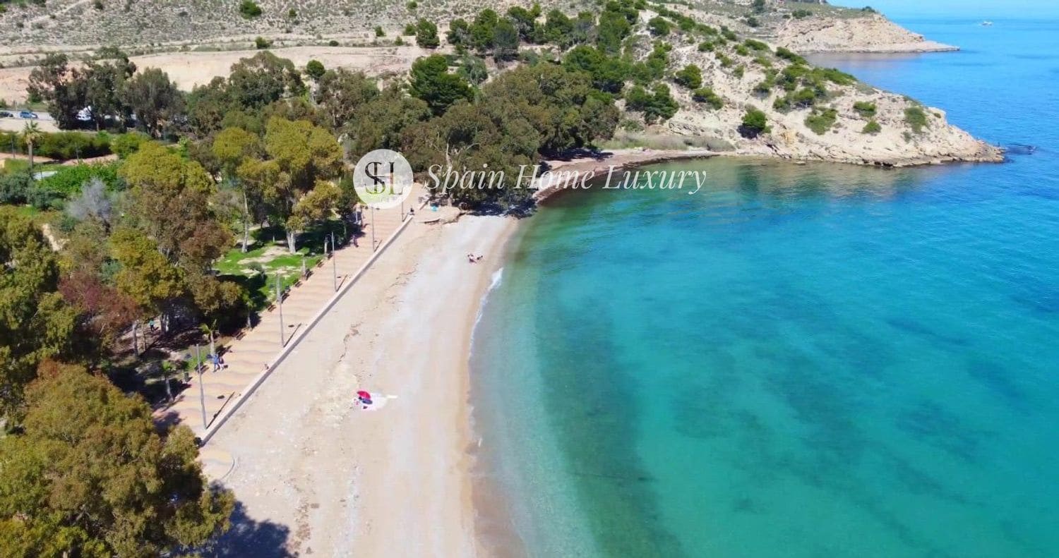 4 soverom Hus til salgs i La Villajoyosa / Vila Joiosa med svømmebasseng garasje - € 580 000 (Ref: 9221629)