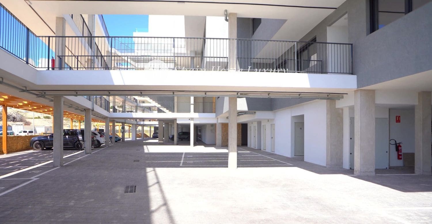 3 bedroom Flat for sale in Finestrat with pool garage - € 580,000 (Ref: 9230698)