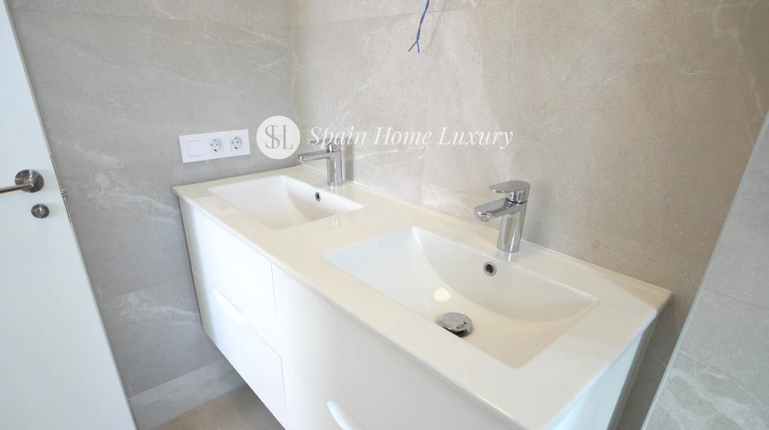 3 bedroom Flat for sale in Finestrat with pool garage - € 580,000 (Ref: 9230698)