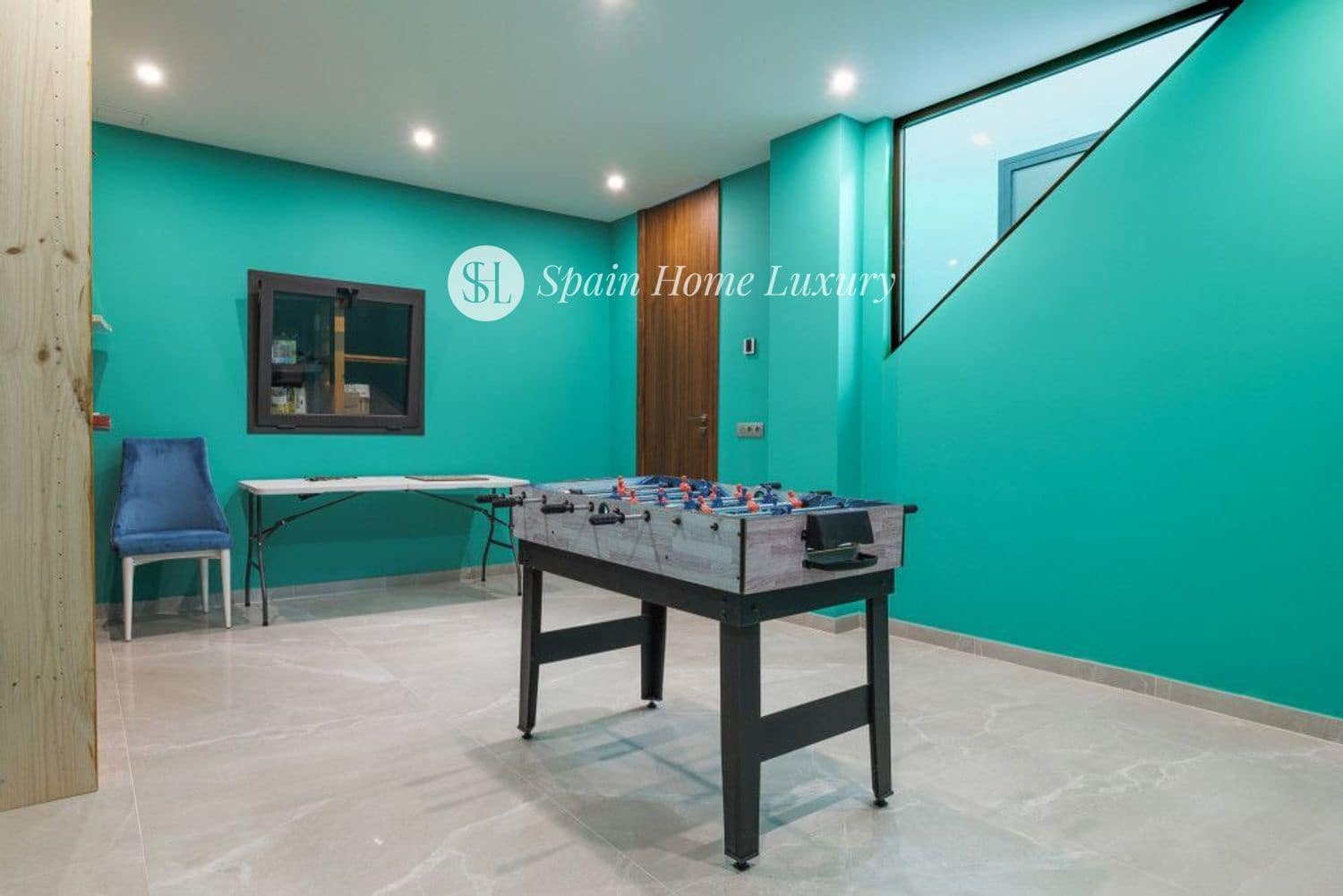 4 bedroom Villa for sale in Finestrat with pool garage - € 1,900,000 (Ref: 9230700)