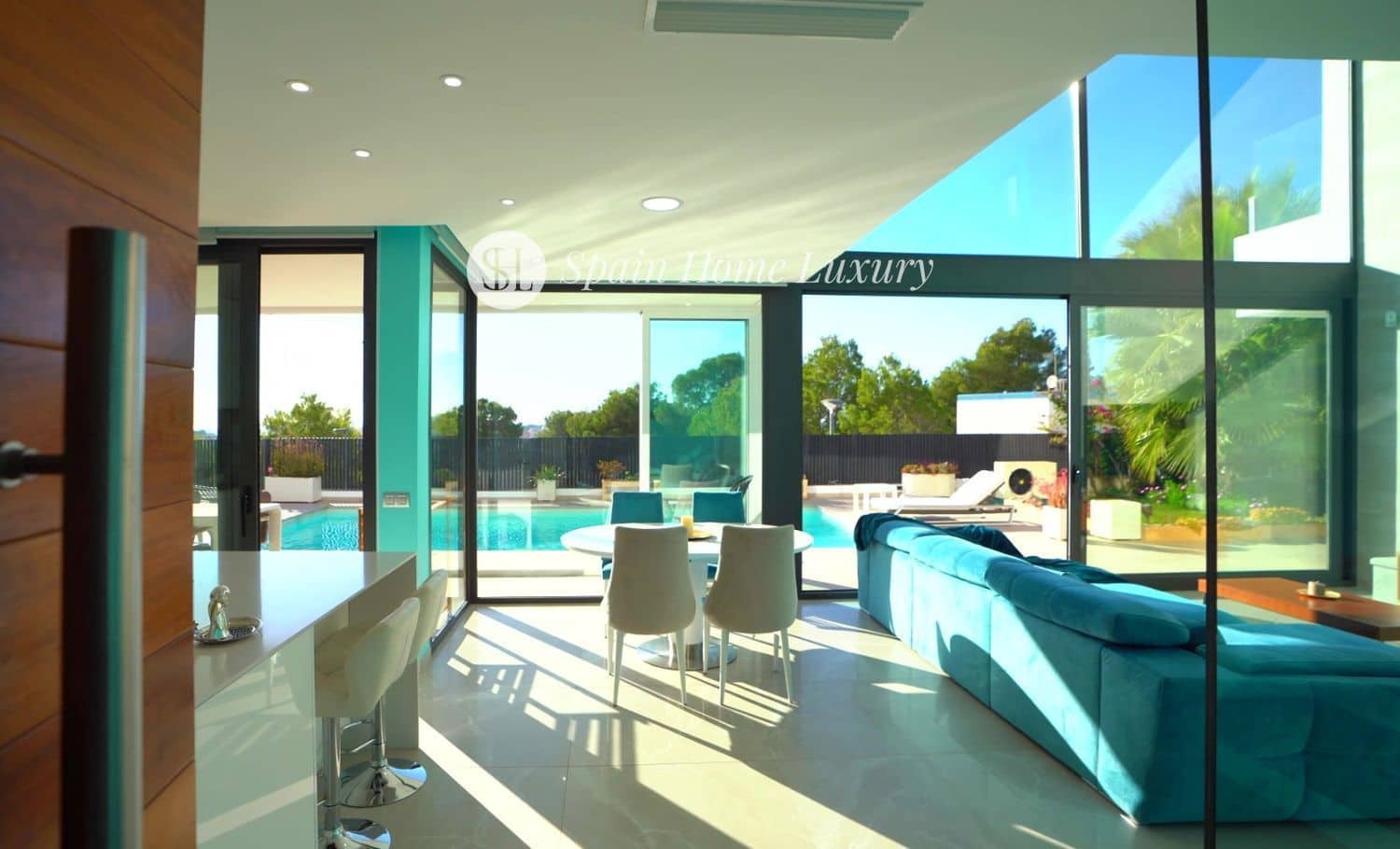 4 bedroom Villa for sale in Finestrat with pool garage - € 1,900,000 (Ref: 9230700)