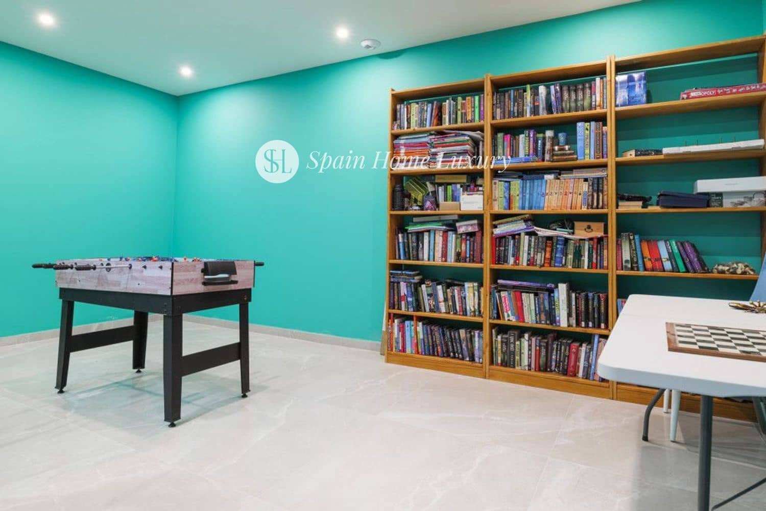 4 bedroom Villa for sale in Finestrat with pool garage - € 1,900,000 (Ref: 9230700)