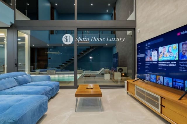 4 bedroom Villa for sale in Finestrat with pool garage - € 1,900,000 (Ref: 9230700)