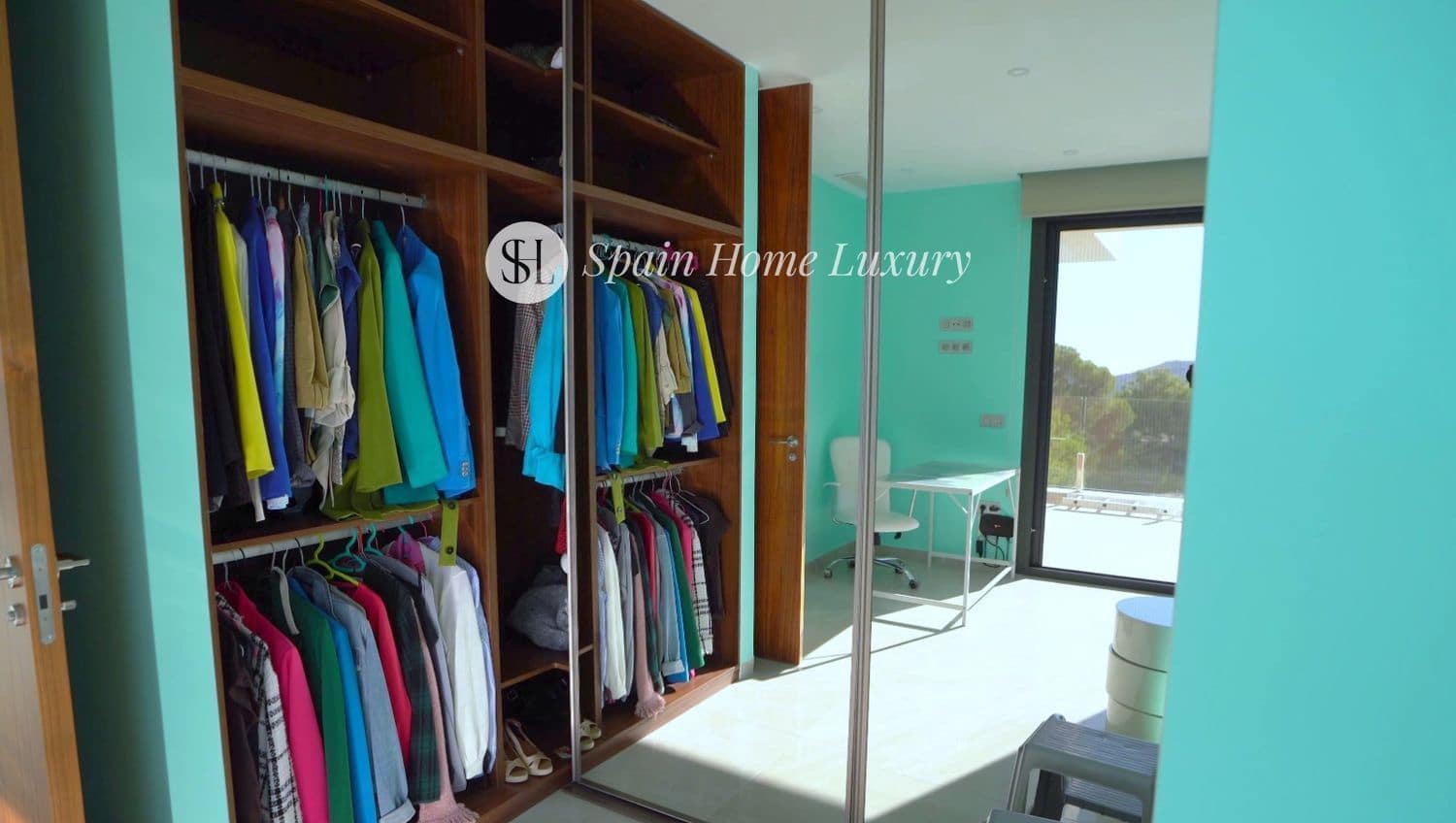 4 bedroom Villa for sale in Finestrat with pool garage - € 1,900,000 (Ref: 9230700)