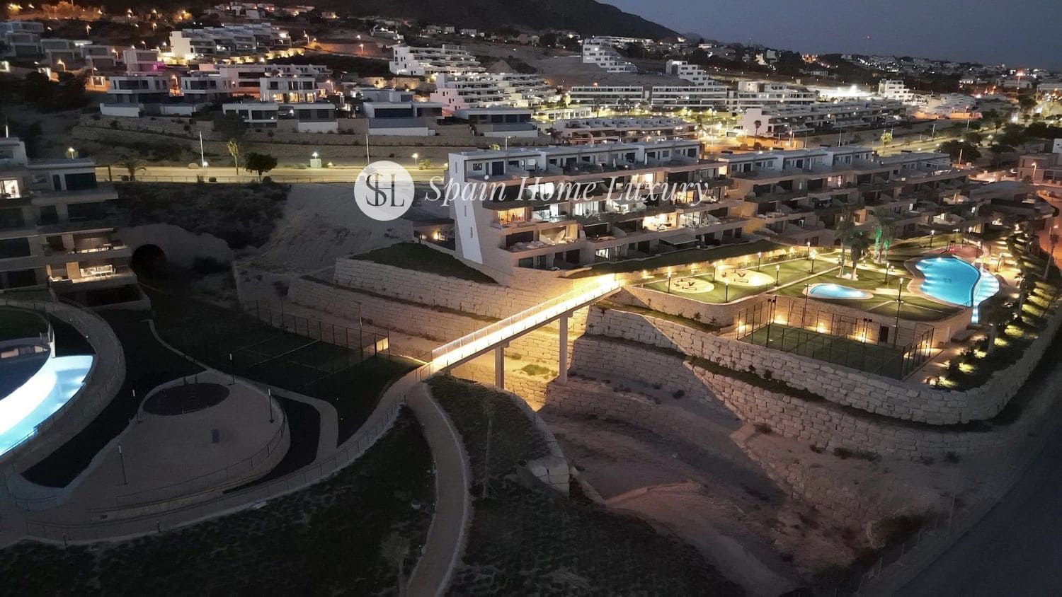 2 makuuhuone Asunto vuokrattavana paikassa Finestrat mukana uima-altaan 
autotalli - 1 750 € (Ref: 9230701)