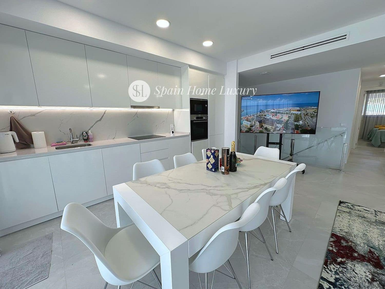 2 soverom Leilighet til leie i Finestrat med svømmebasseng garasje - € 1 850 (Ref: 9231830)