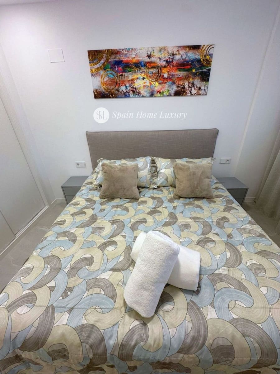 2 soverom Leilighet til leie i Finestrat med svømmebasseng garasje - € 1 850 (Ref: 9231830)