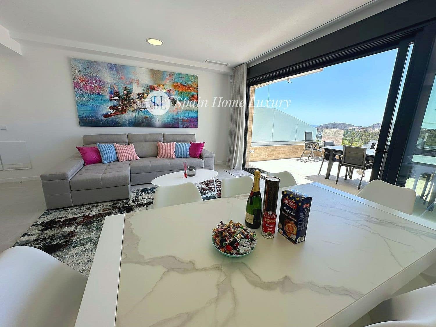 2 soverom Leilighet til leie i Finestrat med svømmebasseng garasje - € 1 850 (Ref: 9231830)