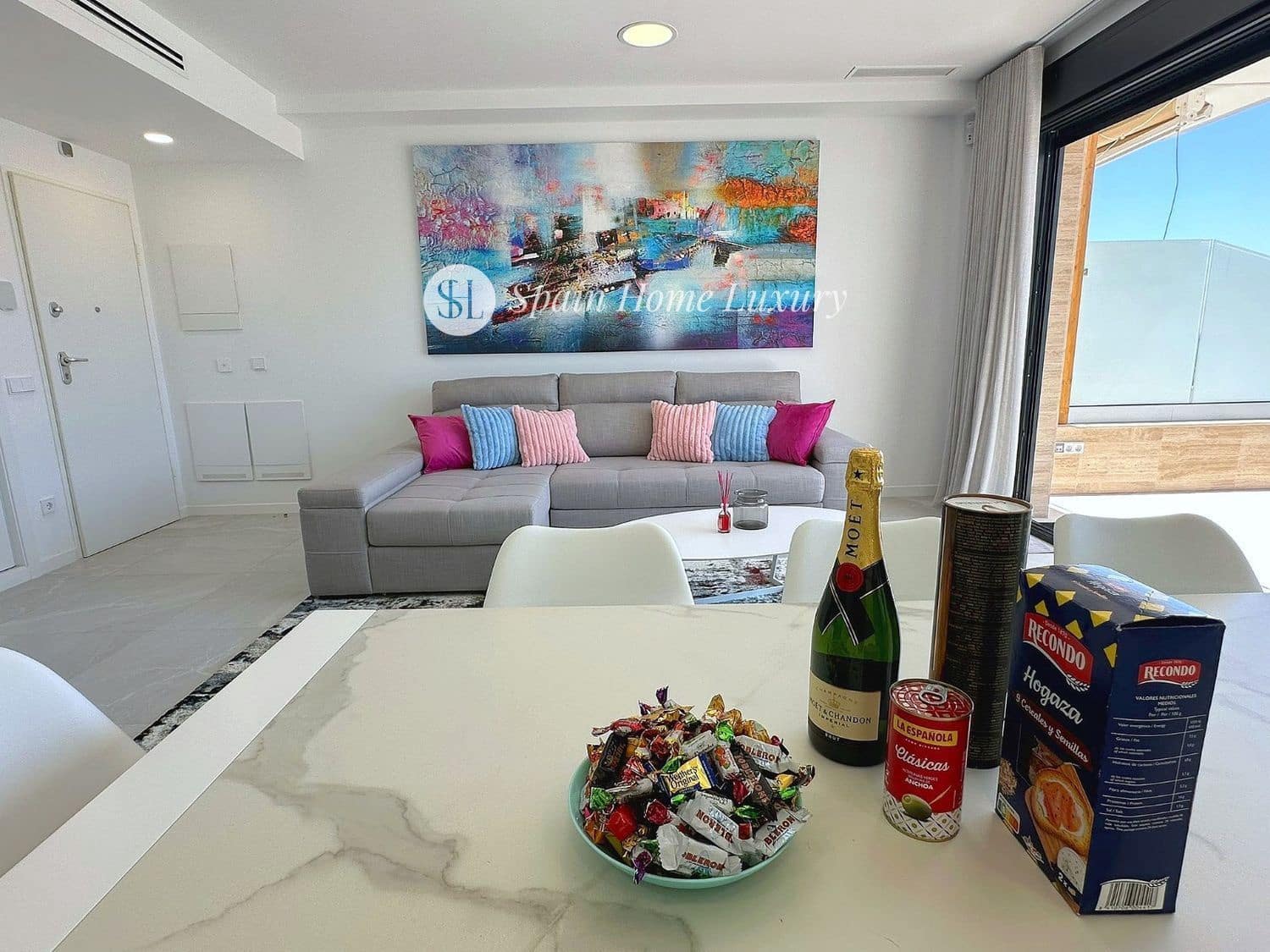 2 soverom Leilighet til leie i Finestrat med svømmebasseng garasje - € 1 850 (Ref: 9231830)