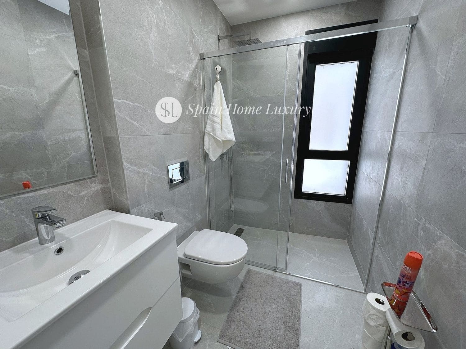 2 soverom Leilighet til leie i Finestrat med svømmebasseng garasje - € 1 850 (Ref: 9231830)