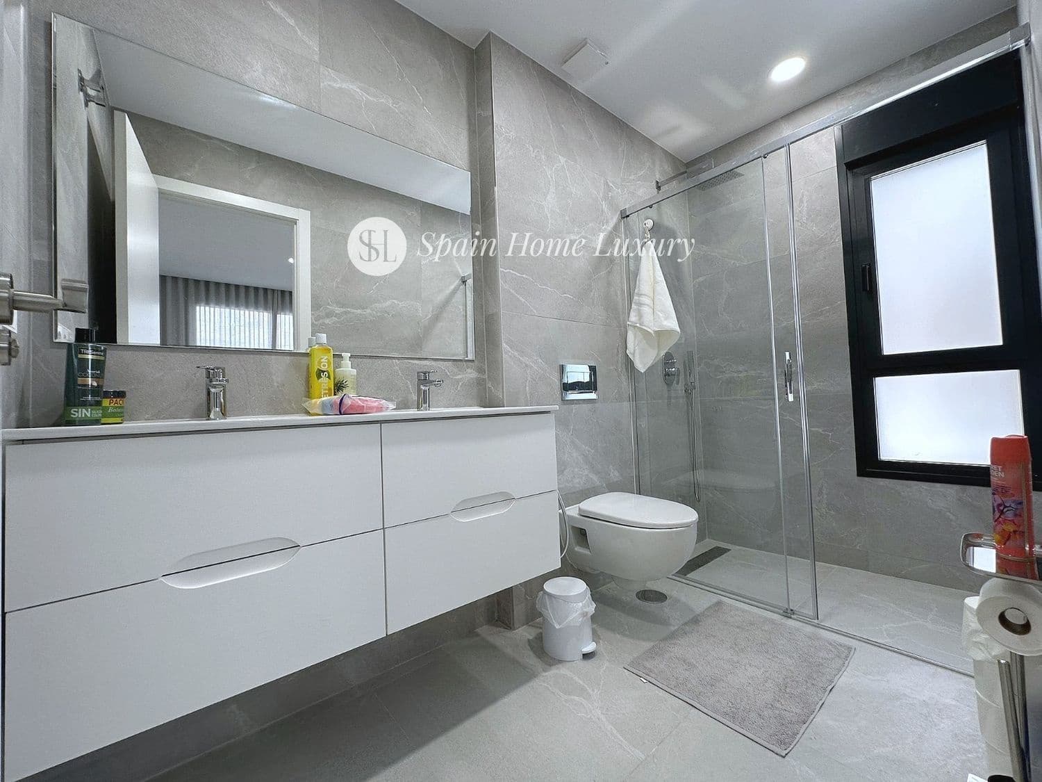 2 soverom Leilighet til leie i Finestrat med svømmebasseng garasje - € 1 850 (Ref: 9231830)