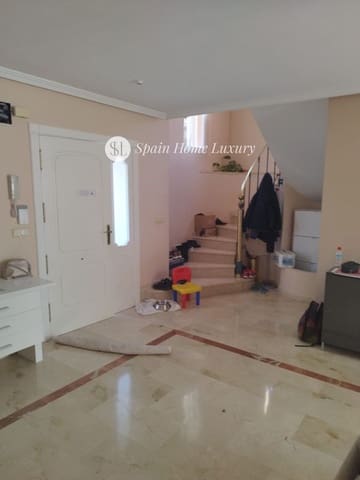 4 chambre Villa/Maison à vendre à Albir, Alfaz del Pi / L'Alfàs del Pi avec piscine garage - 665 000 € (Ref: 9240479)