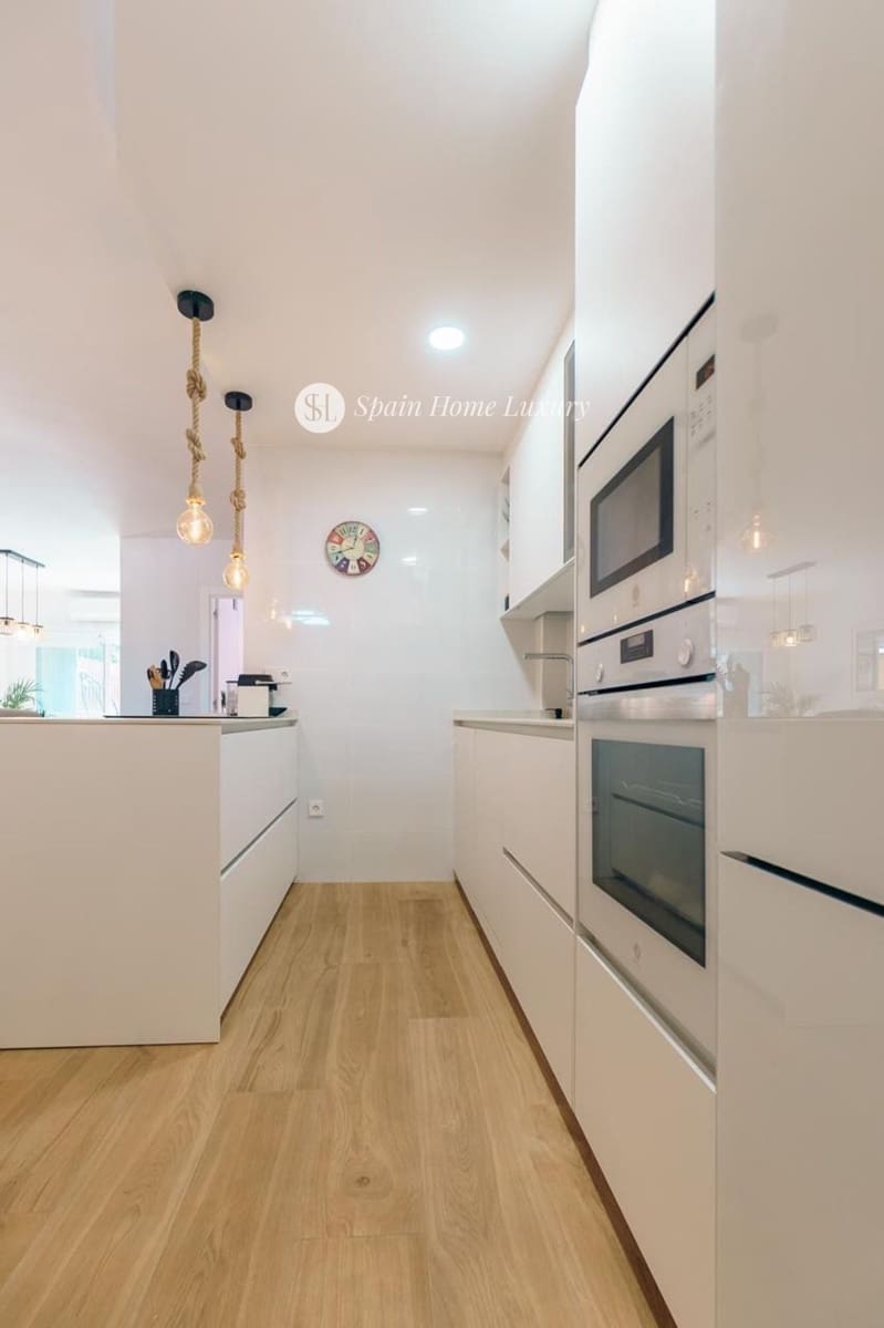 2 slaapkamer Flat te koop in Alfaz del Pi / L'Alfas del Pi met zwembad - € 289.000 (Ref: 9251591)